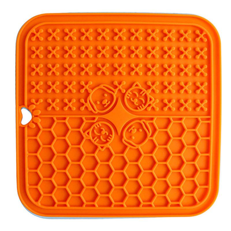 Silicone Dog Slow Feeders Mats With Suction Cup Food Plate Training Pet Dog Feeder Alternative to Feed Dog Bowl Dog Accessories - optionsgaloreonlinestore